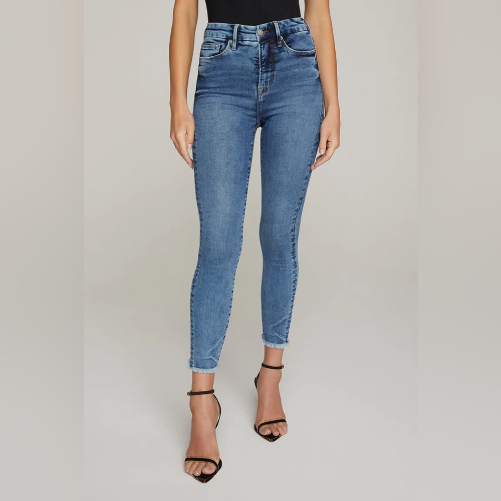 Good American Good Waist Crop Fray Hem Jean 0/25